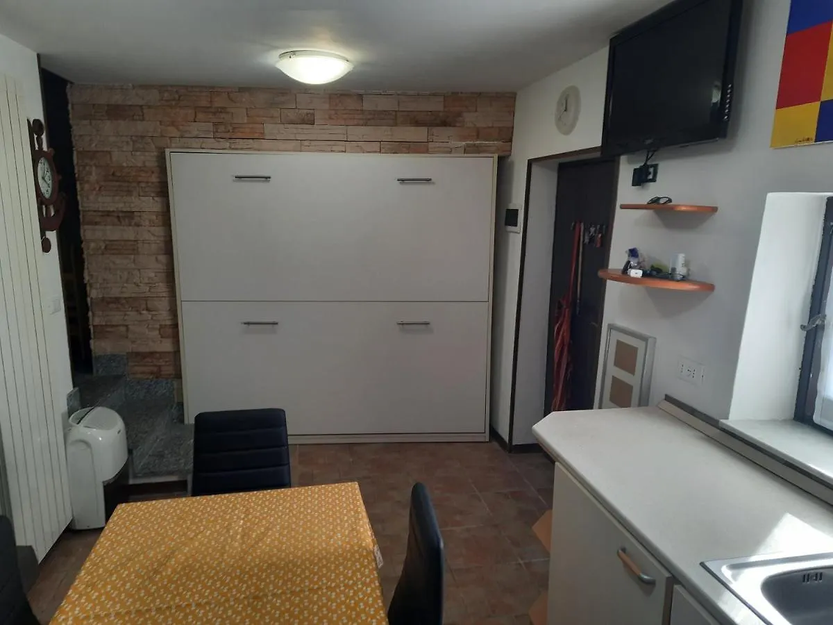 Apartment Appartamento Savona